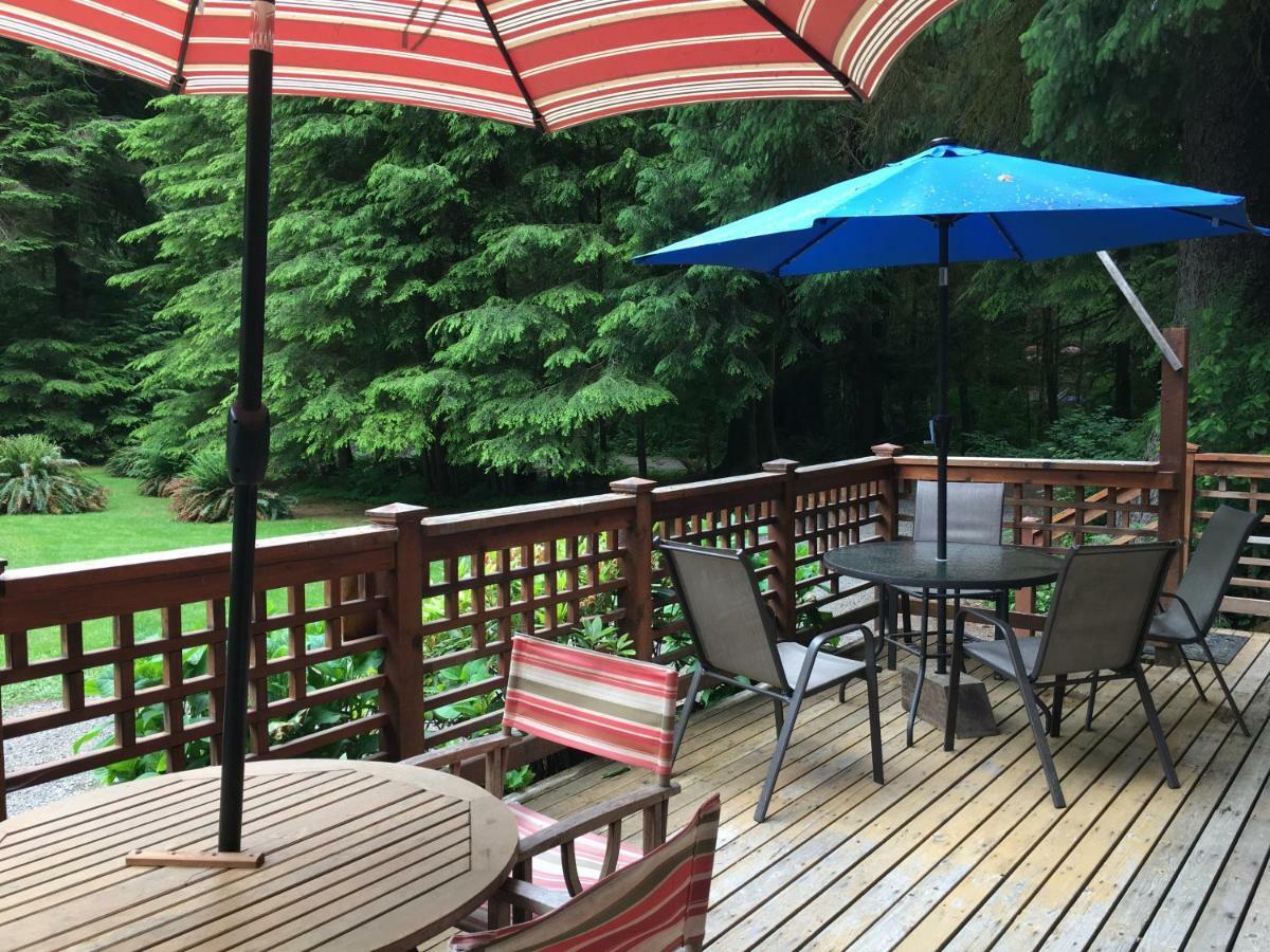 Manitou Lodge Форкс Экстерьер фото