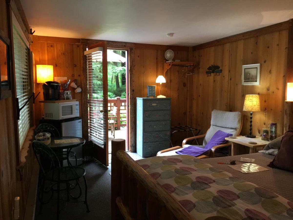 Manitou Lodge Форкс Экстерьер фото